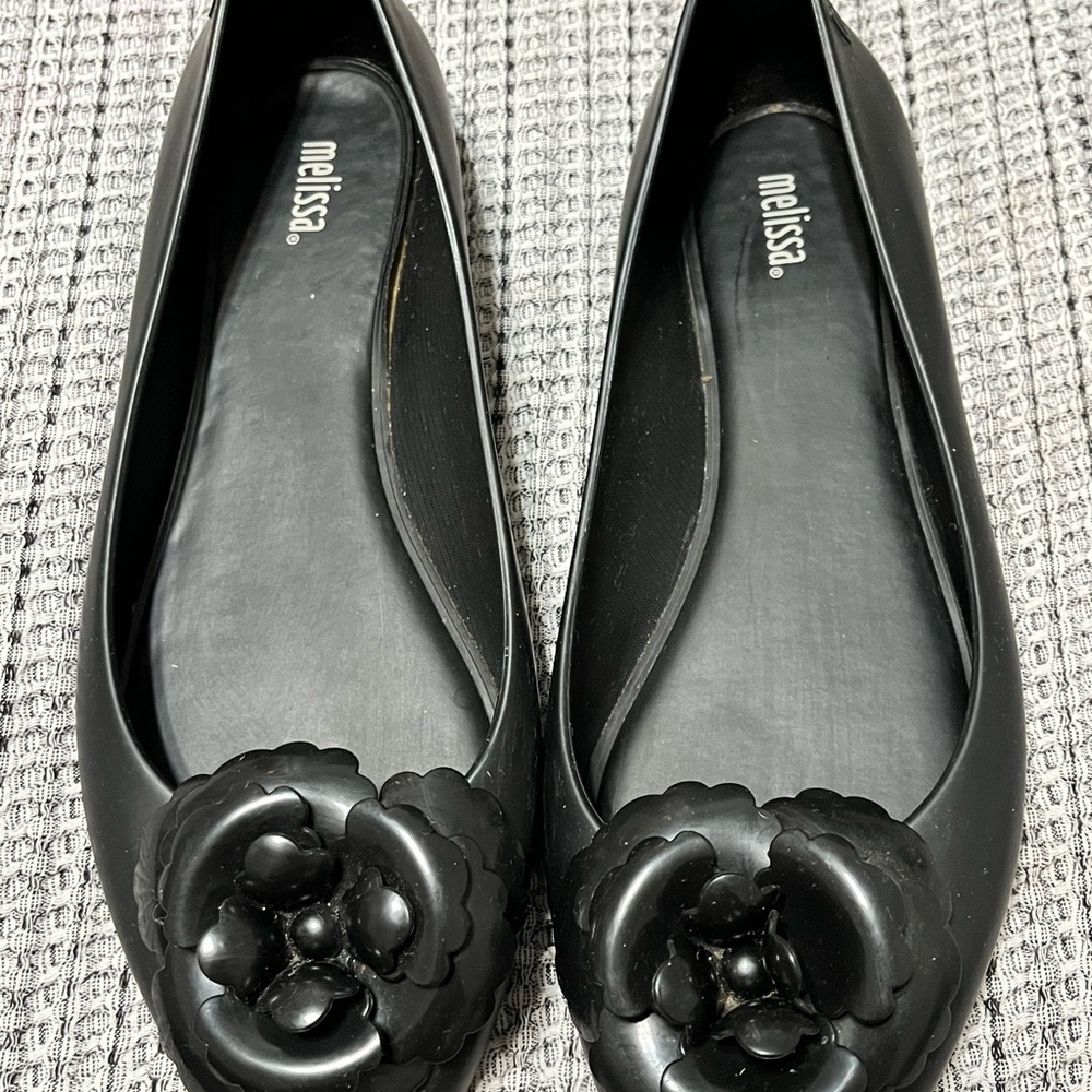 Melissa Women's Black Floral Flats